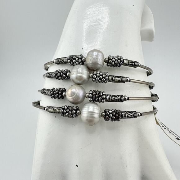 J. Michelle NWT Genuine Freshwater Pearl Silver Tone Adjustable Wrap Bracelet - Picture 3 of 5